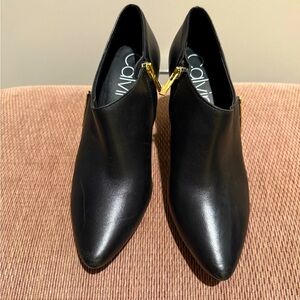 Calvin Klein dress shoes size 7